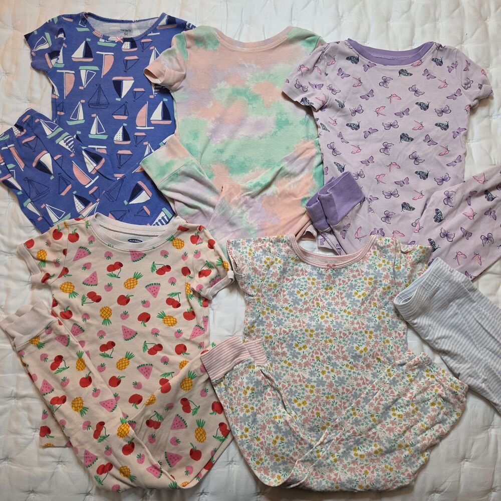 Girls Short sleeve pajama lot (5 pairs) 5T